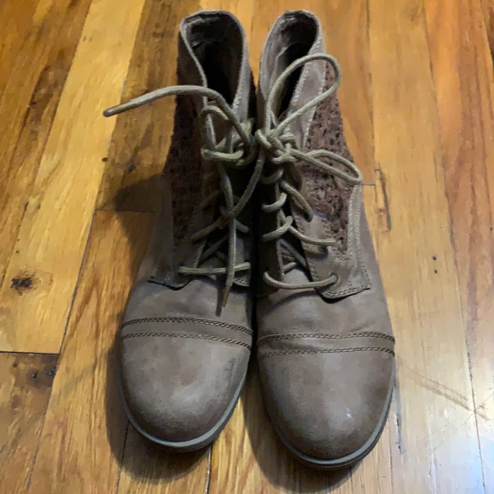 Cute lace up boots